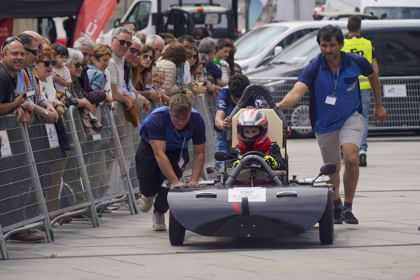 El centro de Vitoria se convierte en un circuito de carreras