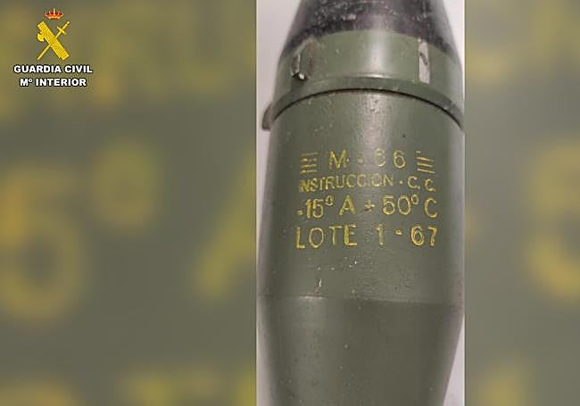 Inscripción en la granada localizada este mes en el centro lógístico de Júndiz.