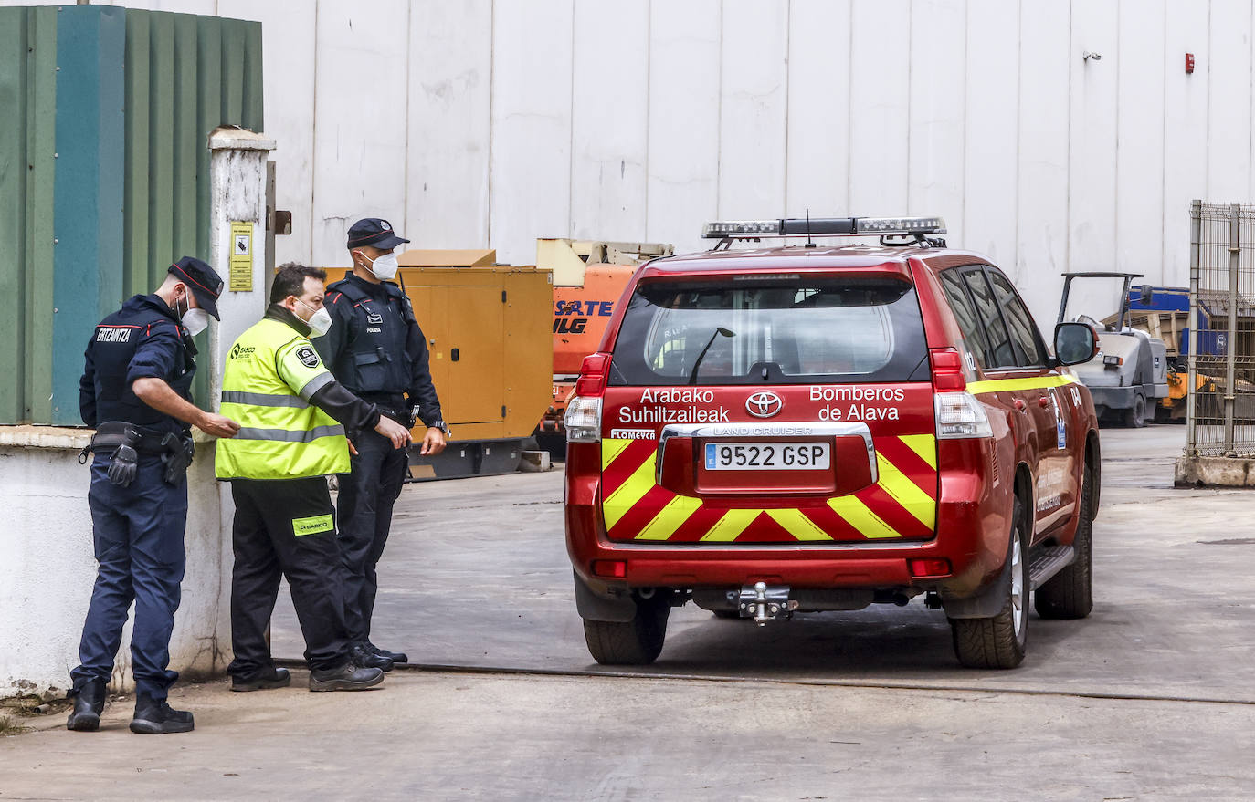 Las imágenes del incendio de Goiain