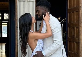 Iñaki Williams y Patricia Morales, durante su preboda en el Marítimo de Getxo.