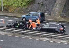 Imagen de los vehículos implicados en el accidente.