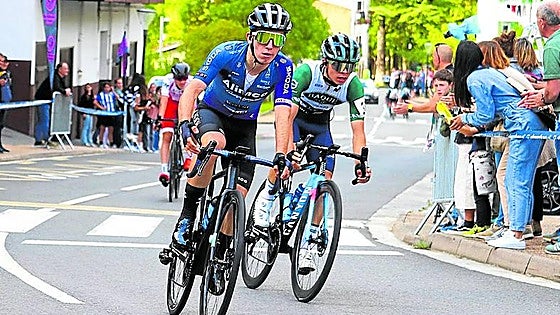 Hodei Muñoz, bronce en el Campeonato de Euskadi de ruta de Zegama