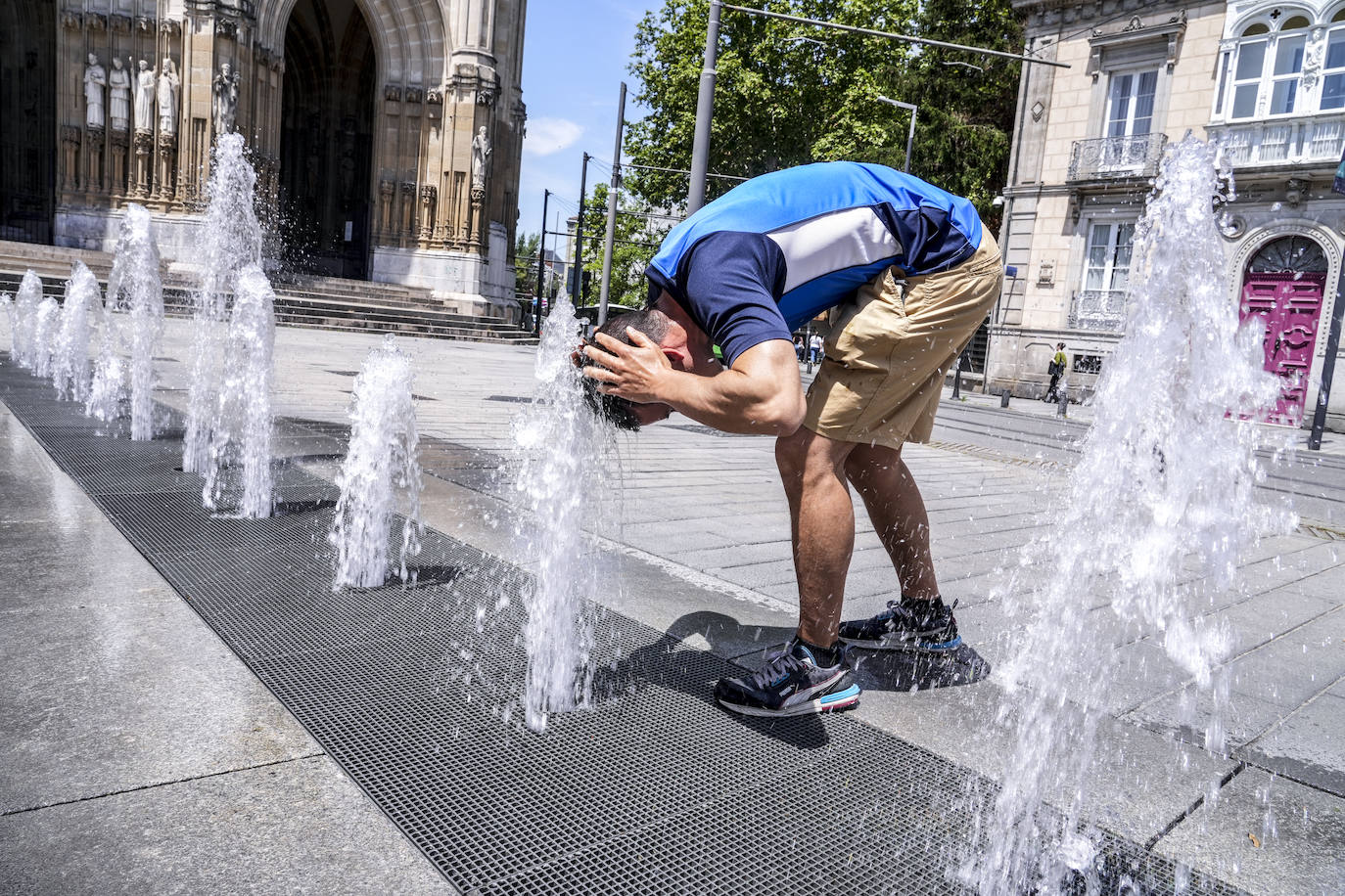 Álava acaricia el verano por unos días