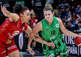 Txell Alarcón cierra su etapa en el Araski después de dos temporadas.