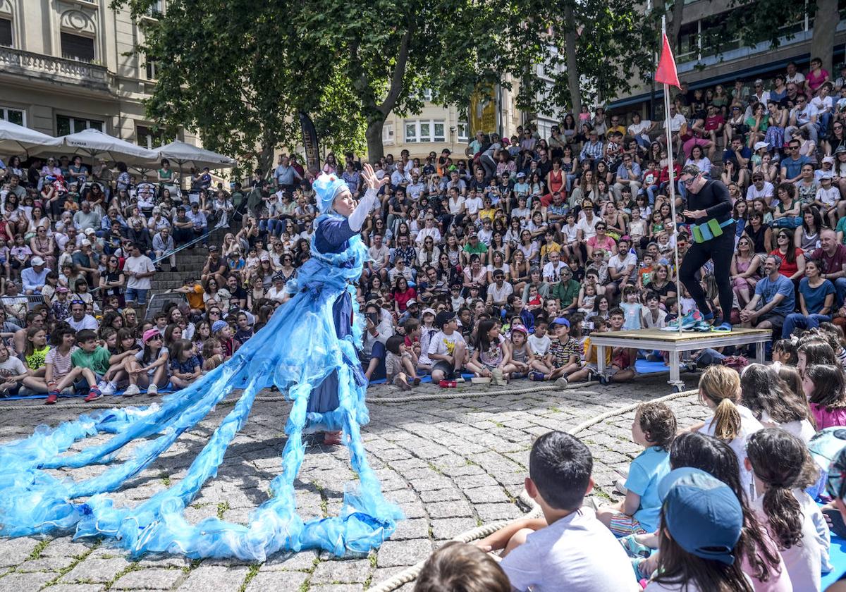 El festival KaldeArte de Vitoria, en imágenes