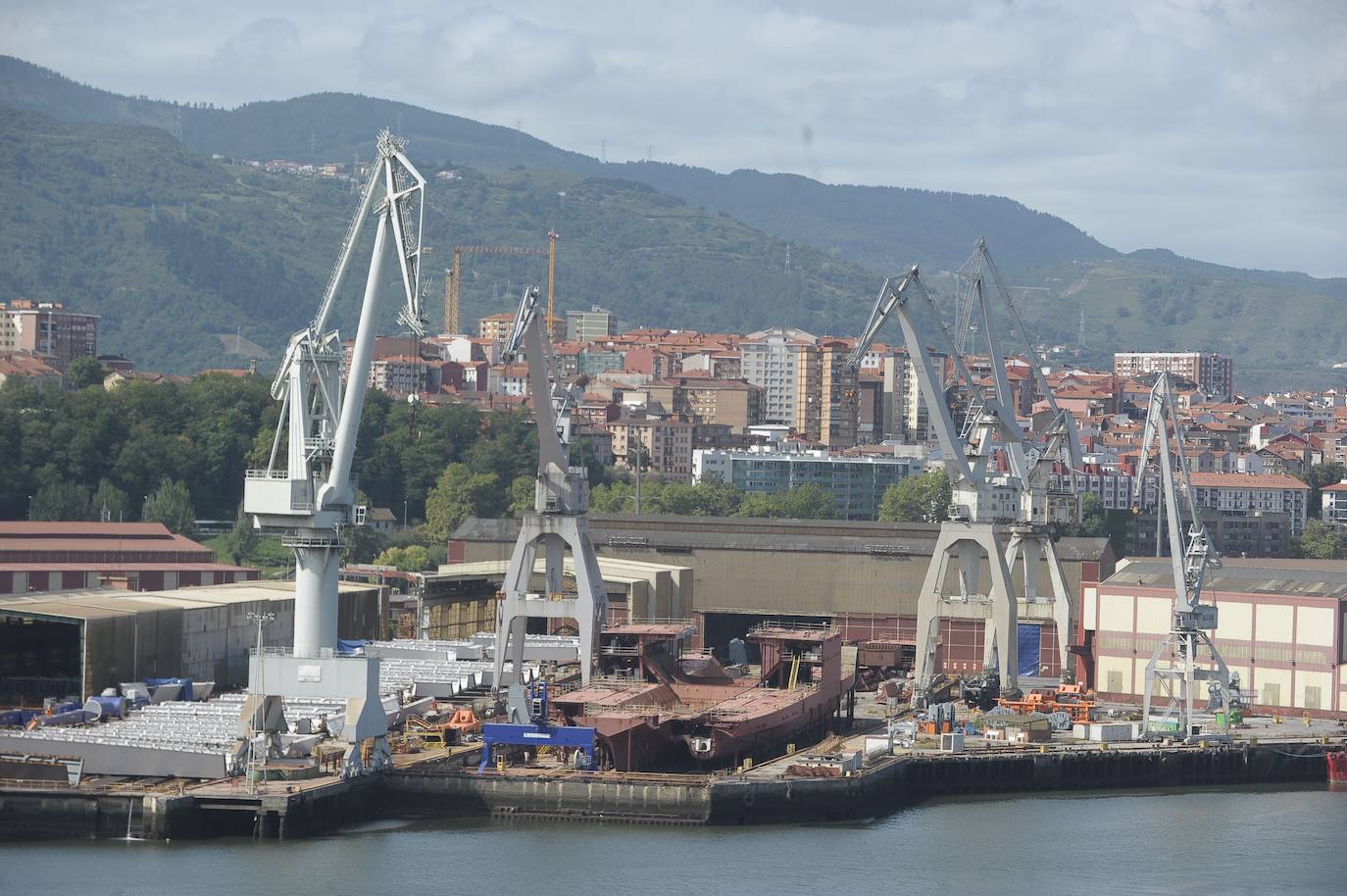 Los terrenos del antiguo astillero de Sestao salieron a subasta en 2021.