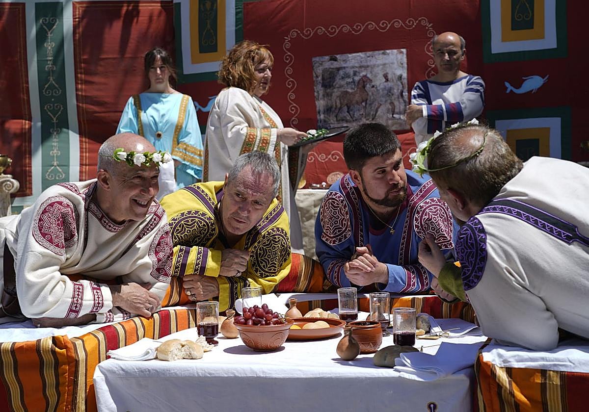 La asociación Cohors I Gallica, durante una reconstrucción en Mariturri.
