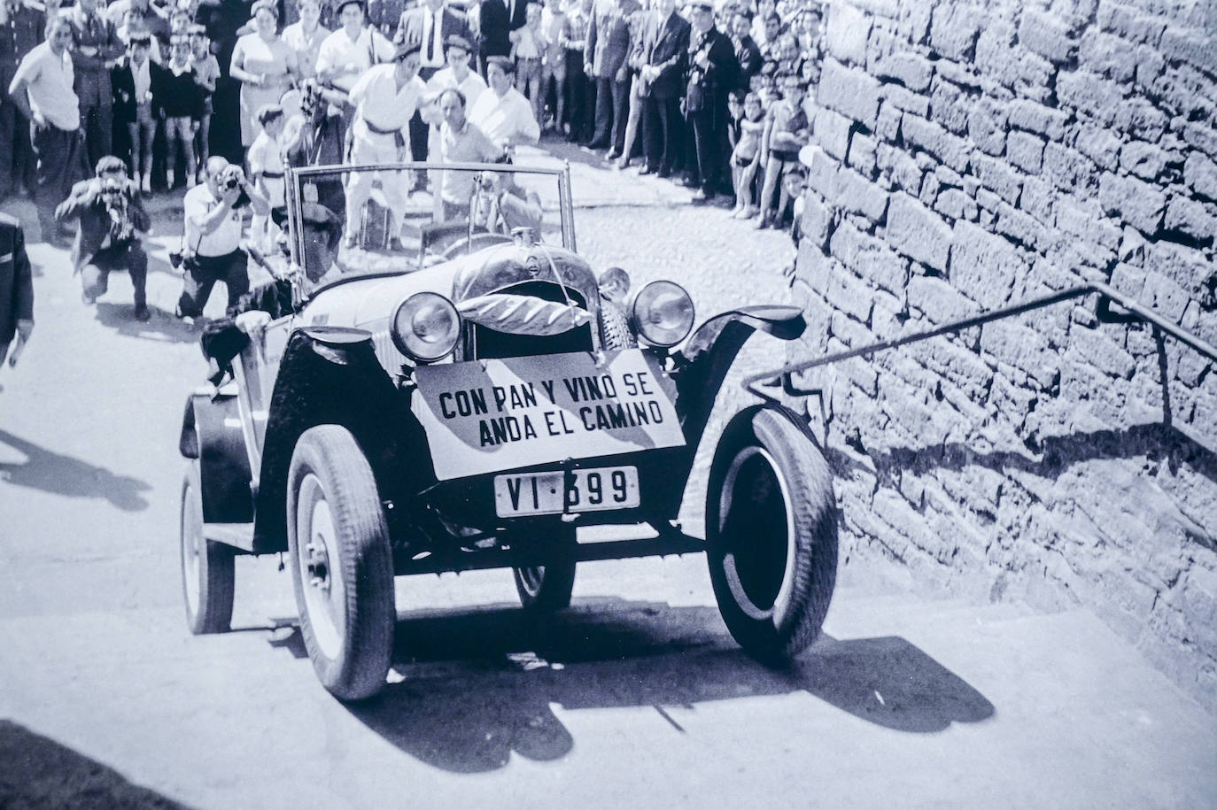 El Citroën que coronó el Gorbea hace un siglo