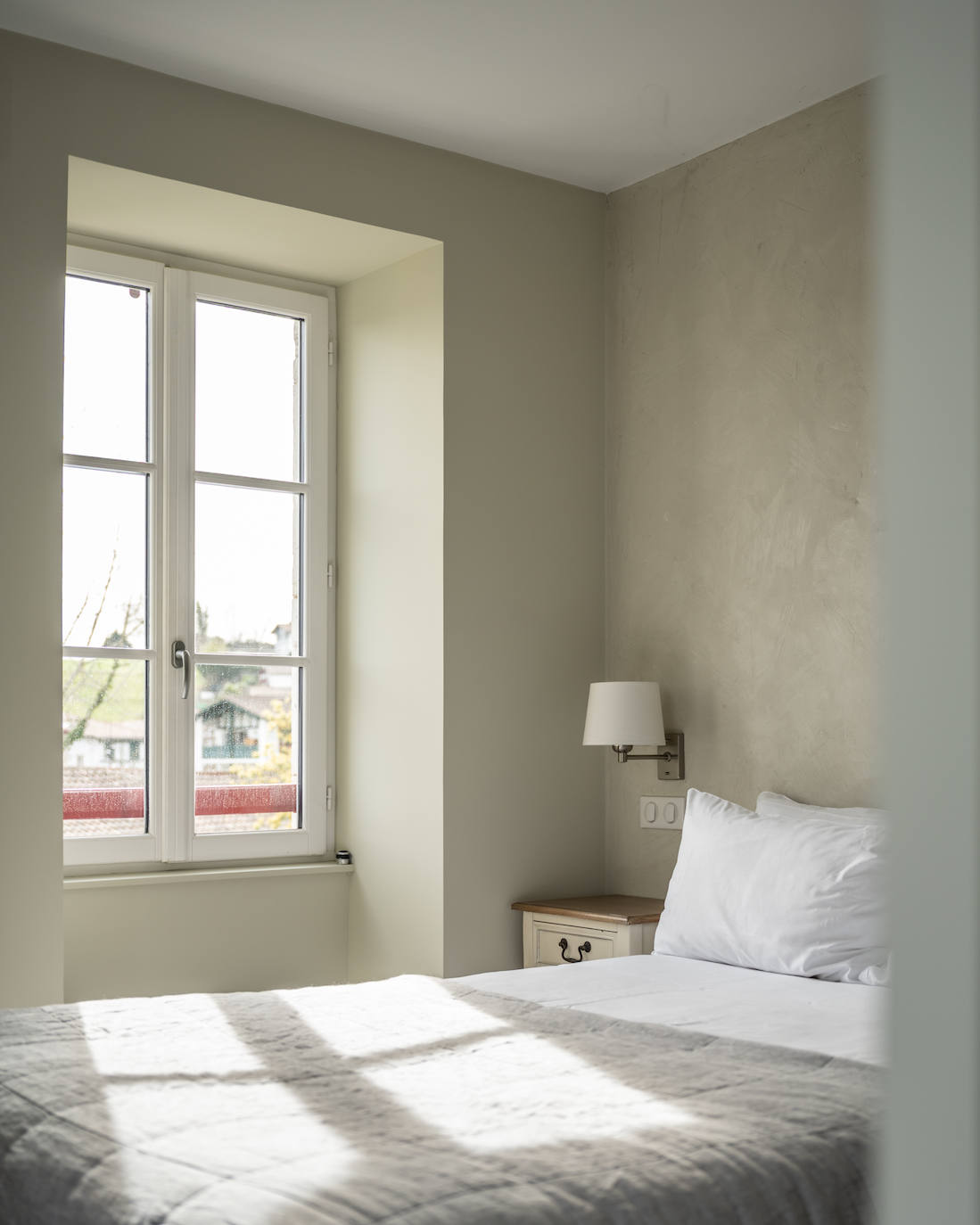 Una madre y su hija convierten una granja en una casa rural con encanto en el País Vasco francés