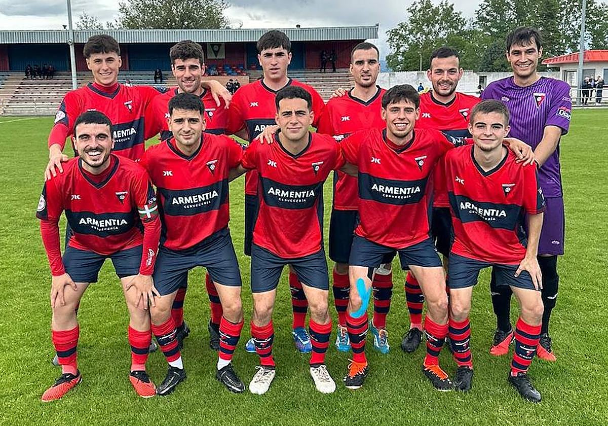 El Aurrera cae con estrépito en Aretxabaleta (4-1) y deberá esperar al ascenso a Tercera