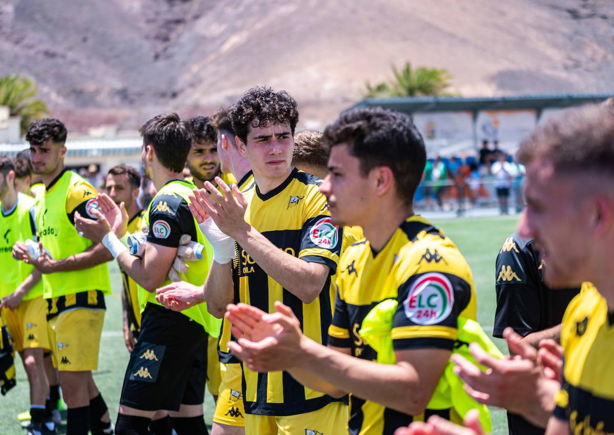 Imagen secundaria 1 - El Portugalete empata y el ascenso se decidirá en La Florida