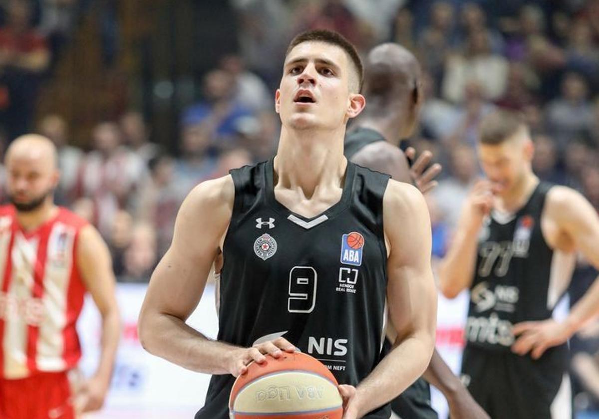 Marinkovic, en su primera en el Partizan.