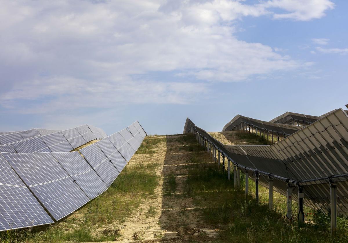 El parque solar de Ekian, en Ribera Baja, es, de momento, el más grande de Euskadi