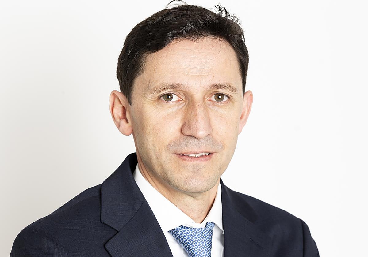 Noël d´Anjou Olaizola, un financiero para controlar las cuentas