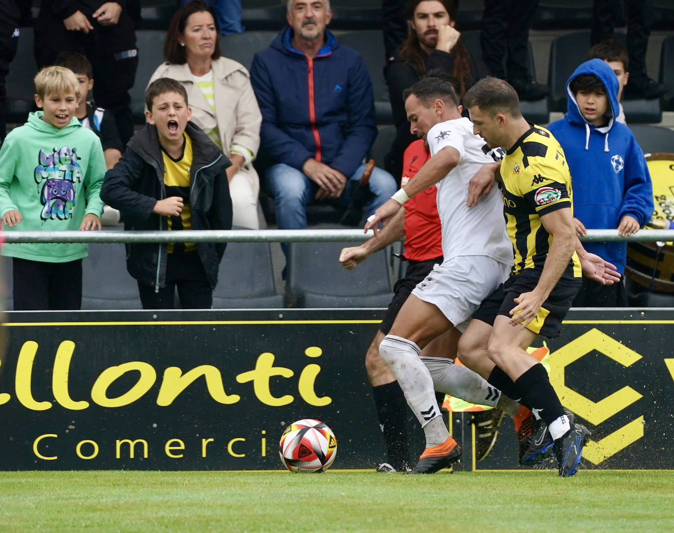 Las mejores imágenes del Portugalete - Unión Sur Yaiza