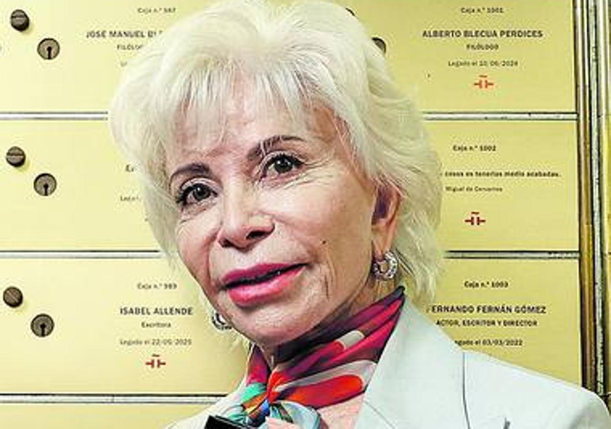 Acaba depositar su legado en la Caja de las Letras del Cervantes.