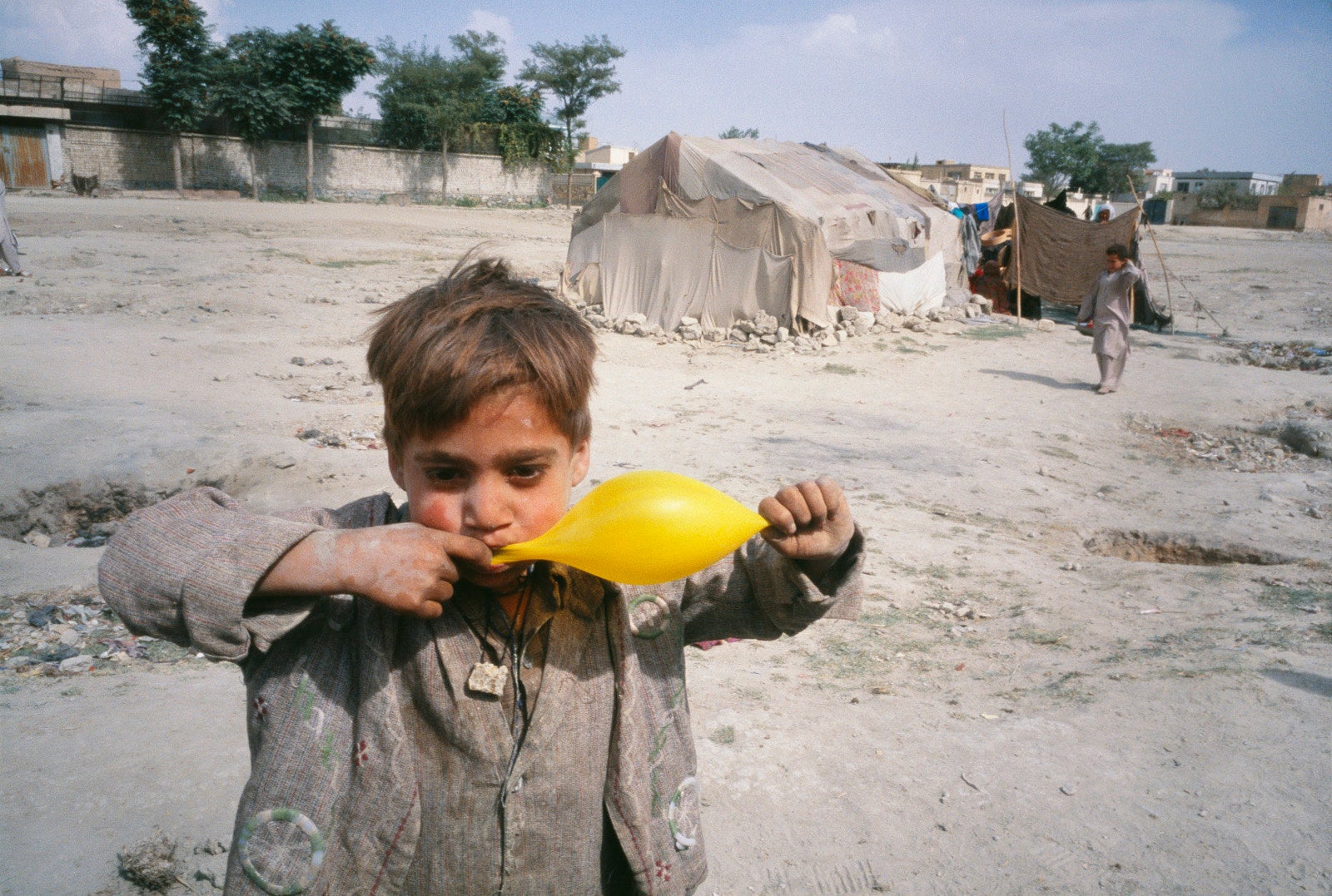 Foto hecha por Nara en su viaje a Kabul en 2002, en plena operación estadounidense contra los talibanes.