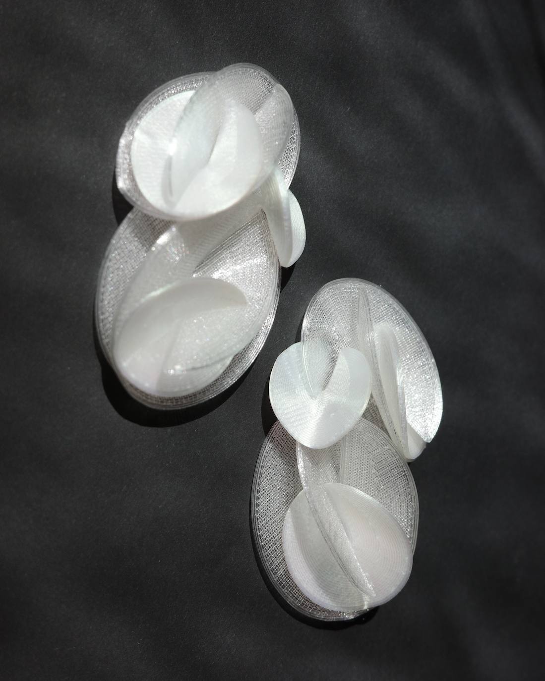 Las joyas alucinantes que crea Sara en su taller de Plentzia (y fascinan en Nueva York)