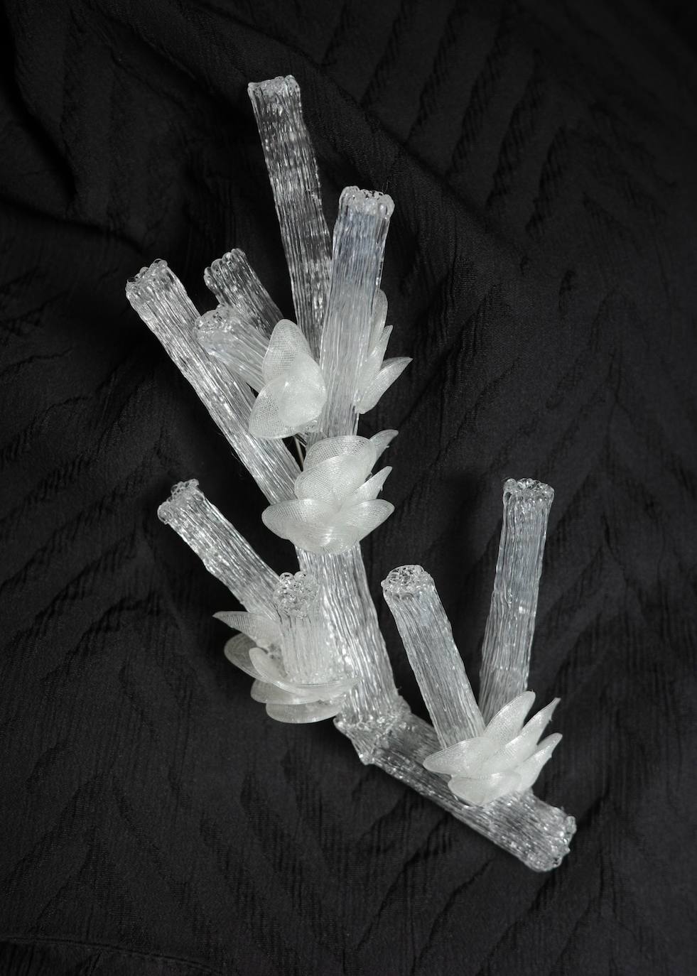 Las joyas alucinantes que crea Sara en su taller de Plentzia (y fascinan en Nueva York)