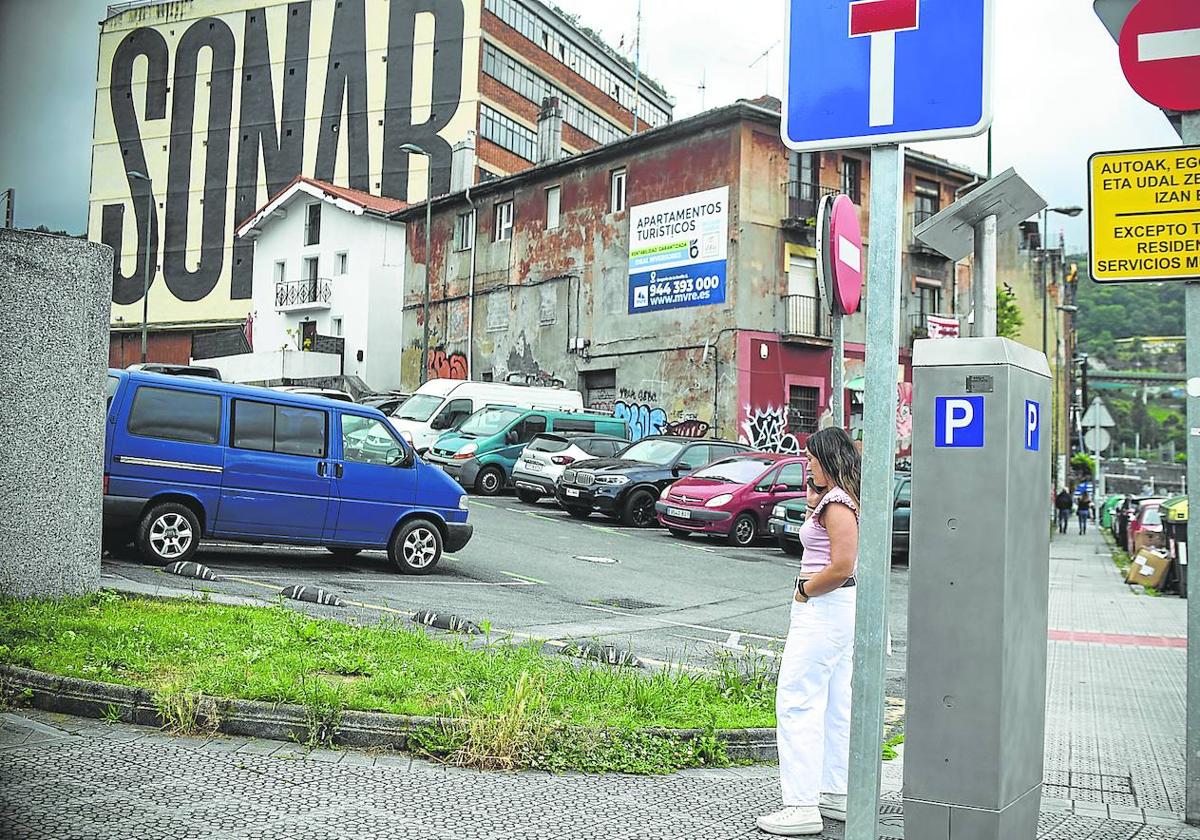 Las calles de Olabeaga el pasado viernes, último día laboral en el que el barrio ha estado sin OTA.