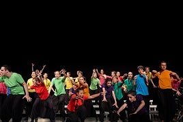 La formación coral Kantika en una de sus actuaciones.