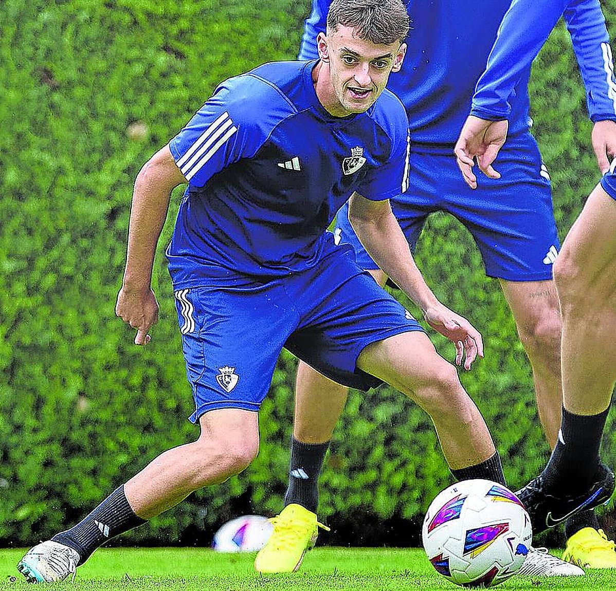 Aimar Oroz se ejercita en las instalaciones de Tajonar la pasada temporada.