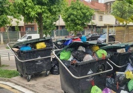 La basura se queda a menudo sin recoger en Legutio.