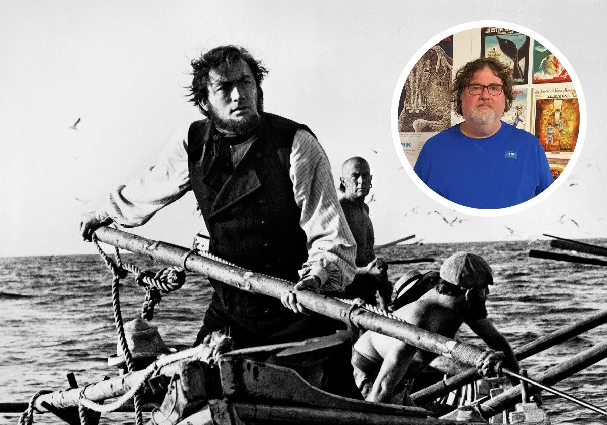 Álvaro Rabelli, experto en Moby Dick (en el detalle) junto a fotograma de la adaptación al cine protagonizada por Gregory Peck.