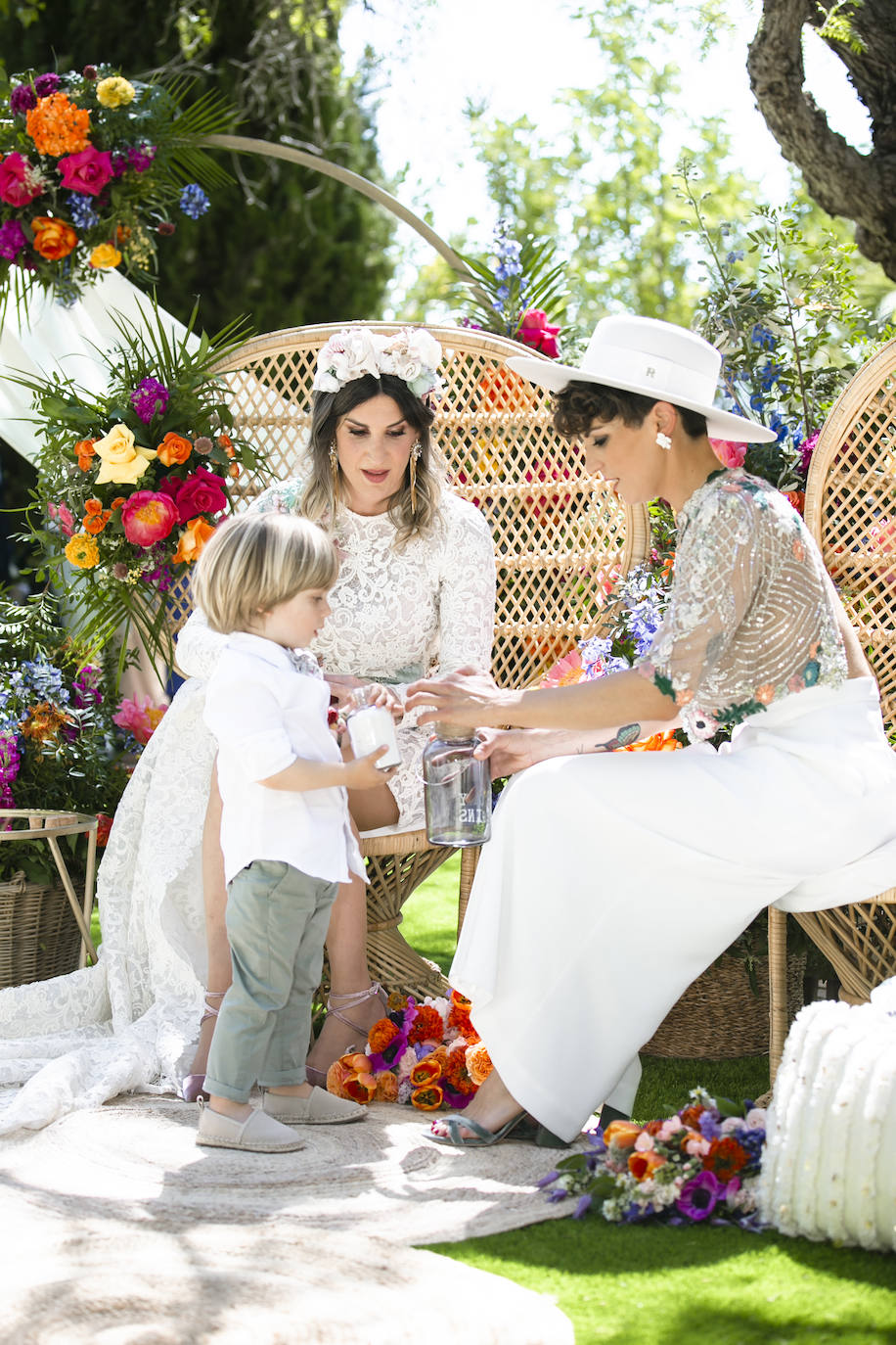 La boda mexicana de Carla y Ana, que encontraron sus looks soñados en Bilbao