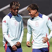 Laporta dice que Nico Williams «me gusta mucho» y «hay dinero» para ficharle