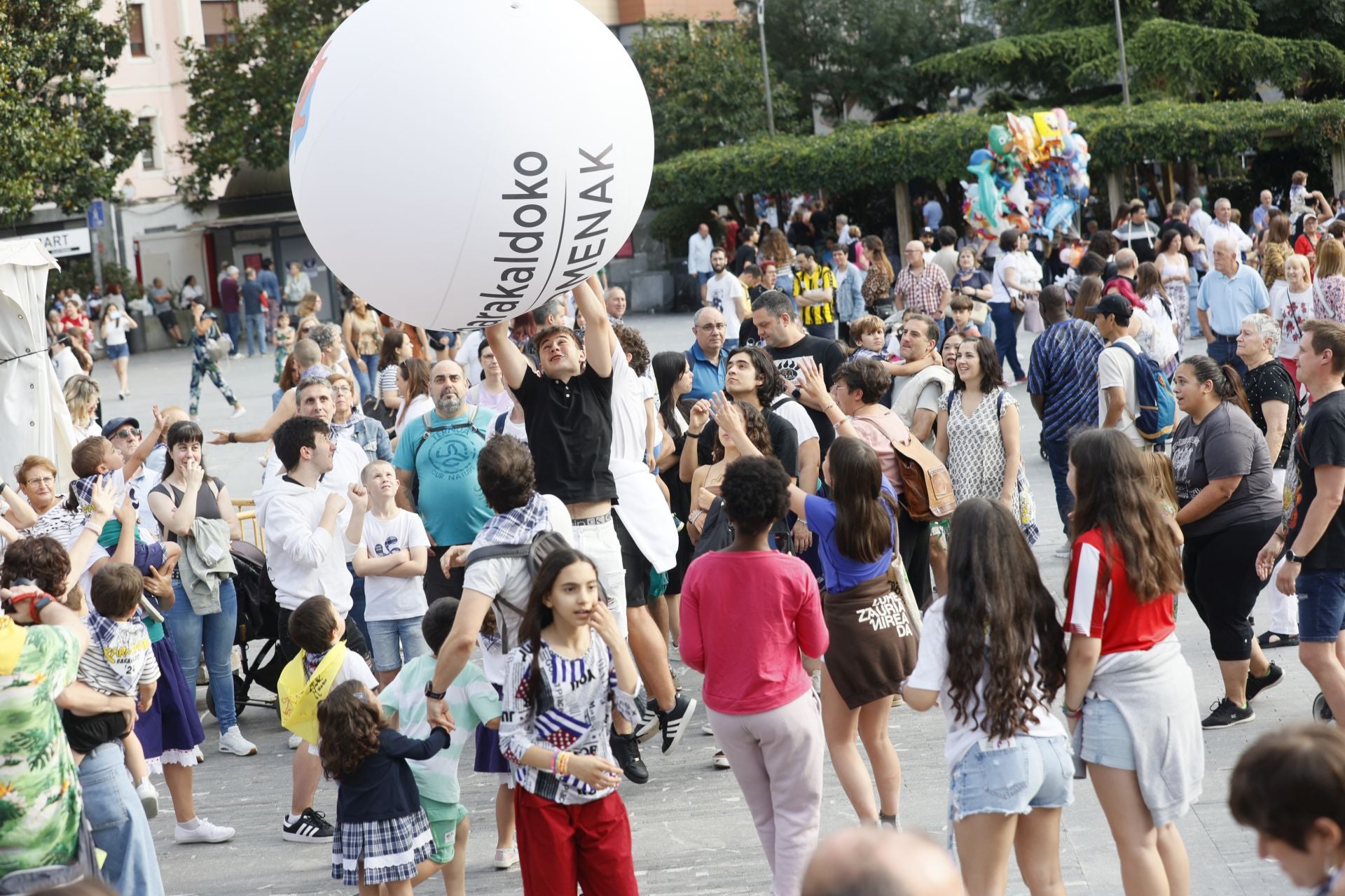 Barakaldo enciende la fiesta