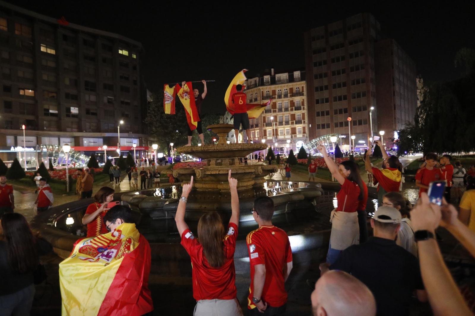 Celebración en la plaza Moyua de Bilbao.