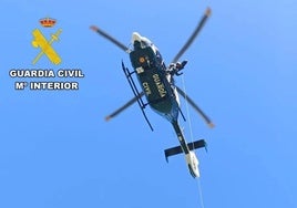 Imagen de archivo de un helicóptero de rescate de la Guardia Civil.