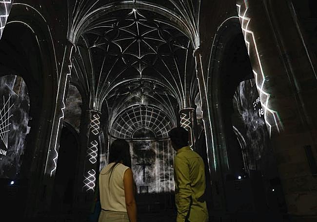 Una imagen de 'Génesis' en la Iglesia de la Encarnación.