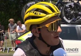 Las excusas de Marc Soler tras increpar a un motorista en el Tour de Francia