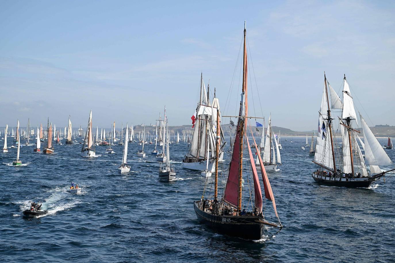El Festival Marítimo de Brest vuelve a impresionar con sus barcos de época