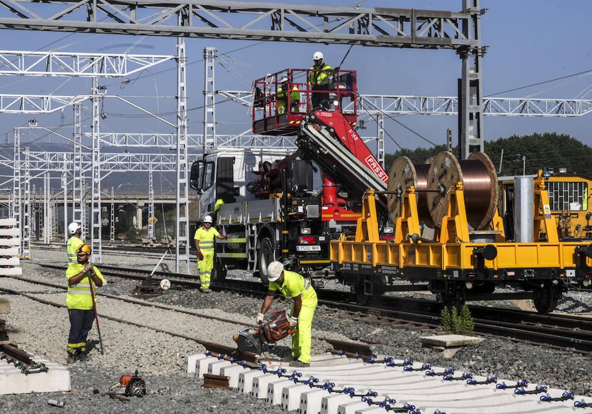 Las obras avanzan en la primera fase de la estación intermodal de Júndiz, prevista para el primer trimestre de 2025.