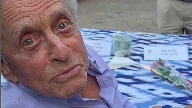 El fiestón de Michael Douglas por su 80 cumpleaños con sus vecinos de Mallorca