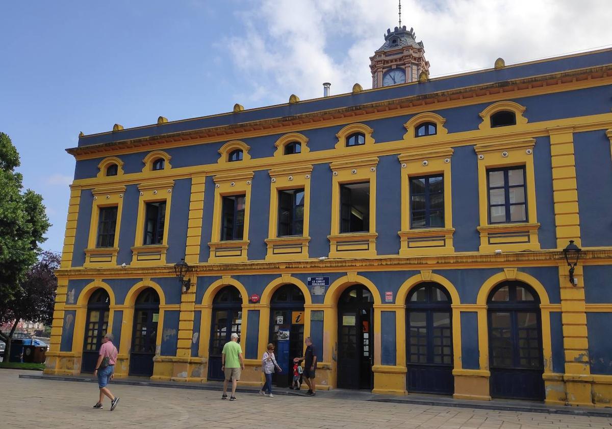 El histórico edificio se inauguró en 1888.