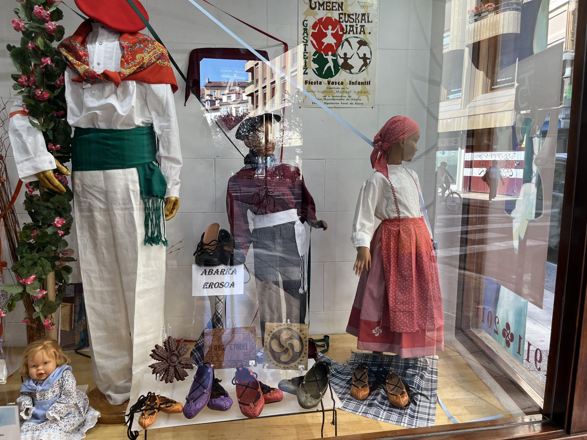 Confecciones Pineda (San Antonio, 11)