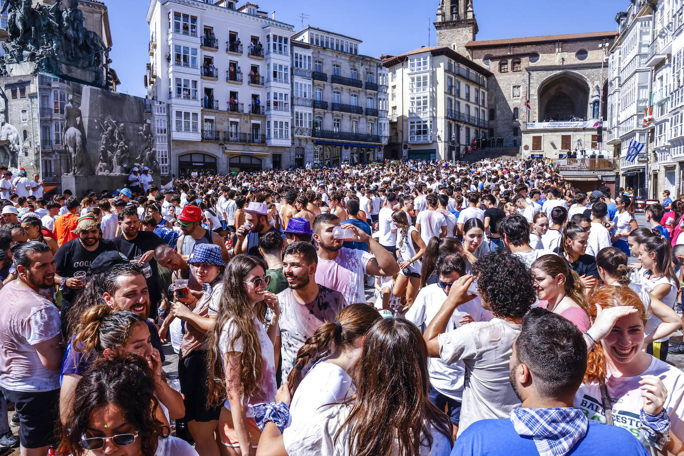 Búscate en la Bajada de Celedón