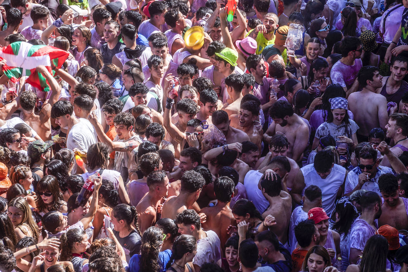 Búscate en la Bajada de Celedón