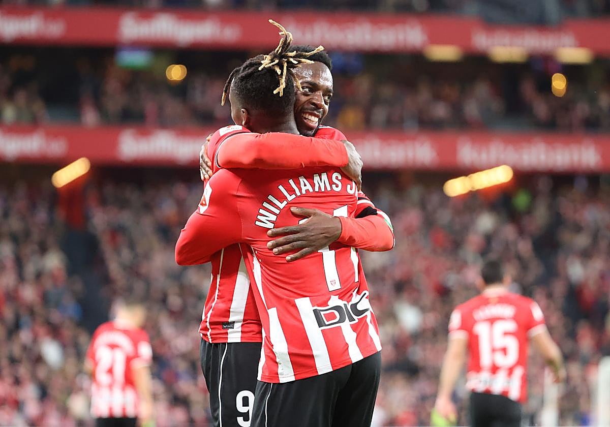 Los gestos cómplices y las muestras de cariño son habituales entre los hermanos Williams.