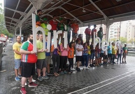 Presentación del montaje de la Aste Nagusia, esta mañana en los Tinglados del Arenal