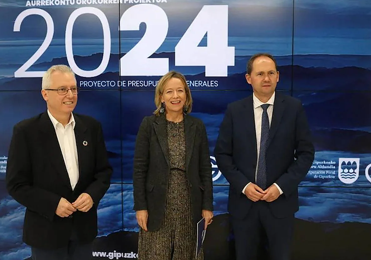 José Ignacio Asensio, Eider Mendoza y Jokin Perona.