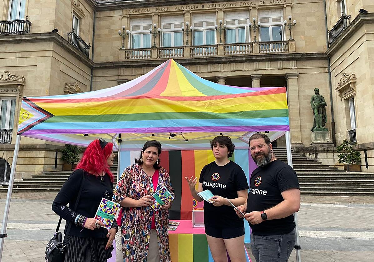 Ikusgune instalará una carpa informativa itinerante.