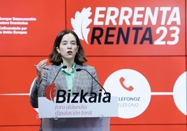 La diputada de Hacienda de Bizkaia, Itxaso Berrojalbiz