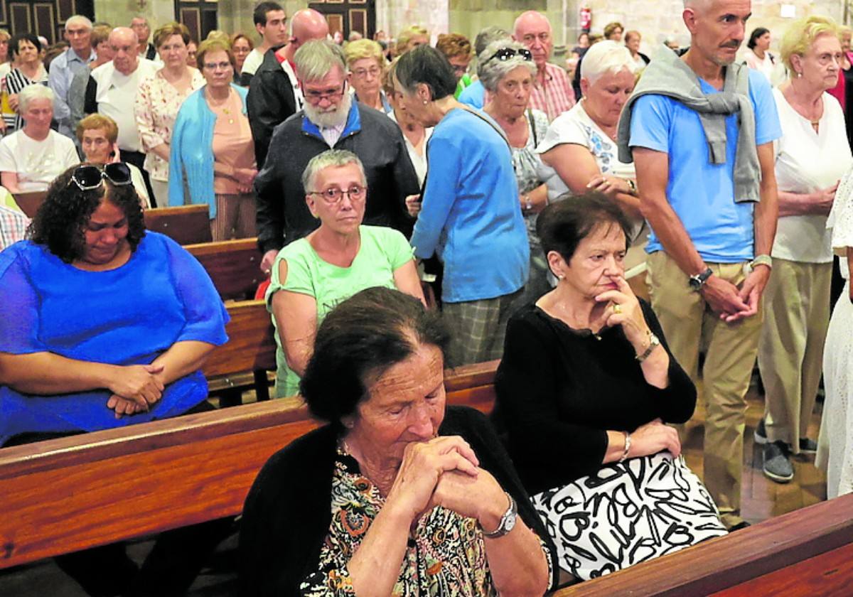 Los peregrinos llegan a Begoña para honrar a la Amatxu