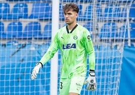 Adrián Rodríguez, confianza plena en el porvenir del tercer guardameta