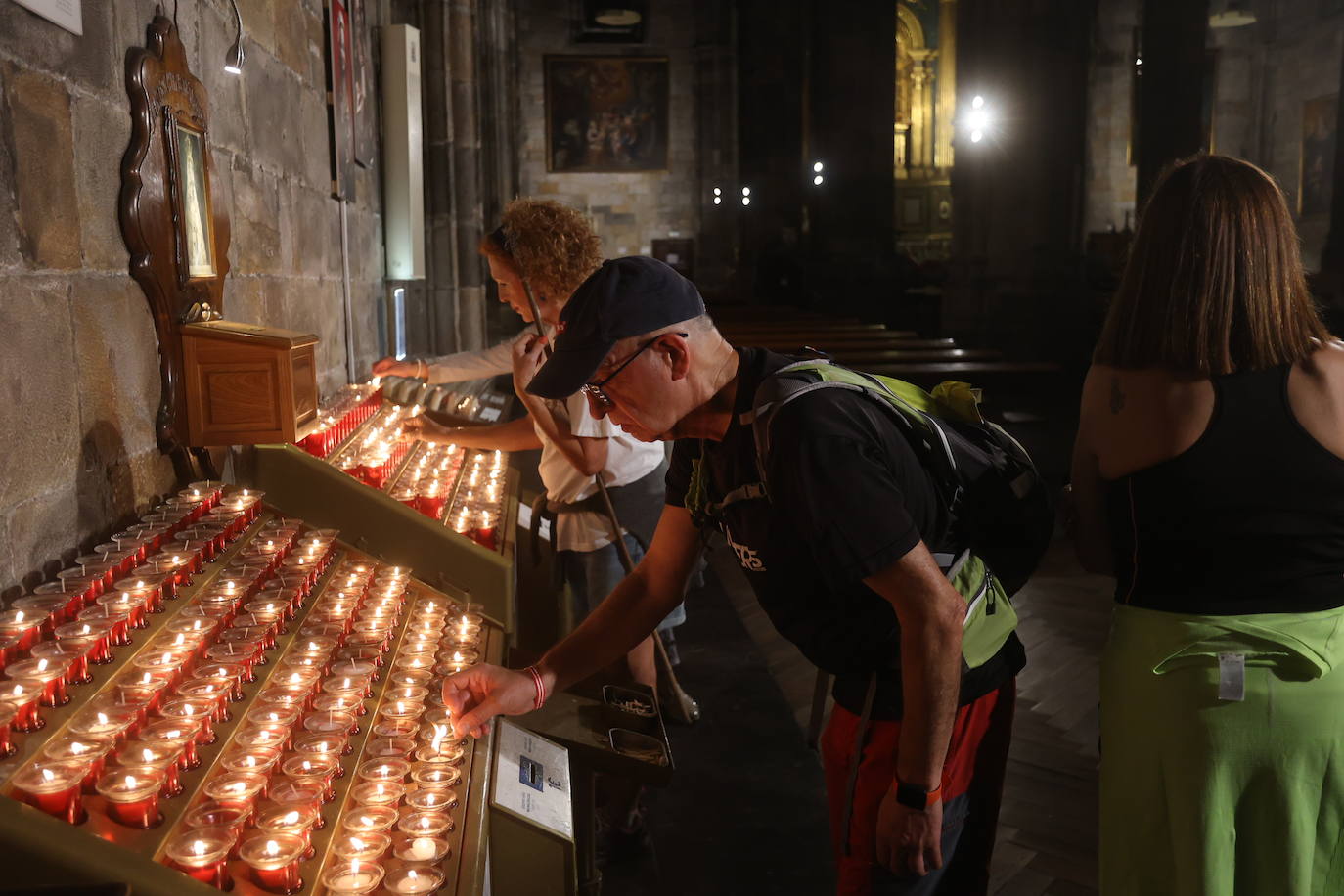 Los peregrinos llegan a Begoña para honrar a la Amatxu